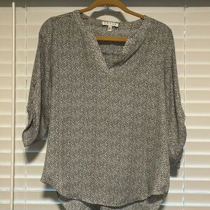 Women's Black and White Patterned Top